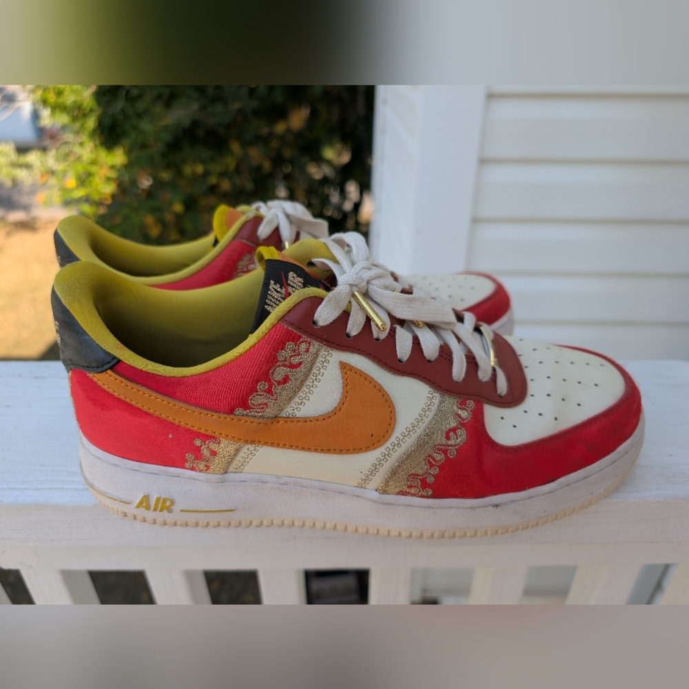 Nike Air Force 1 ‘Little Accra’ Anniversary Edition Size 11 – Rare, Glitter Gold